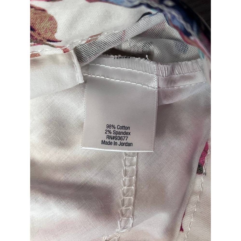 St. John's Bay Floral Capri Pants Pink Blue Cotton Stretch Size 10 Cottagecore - Picture 4 of 9